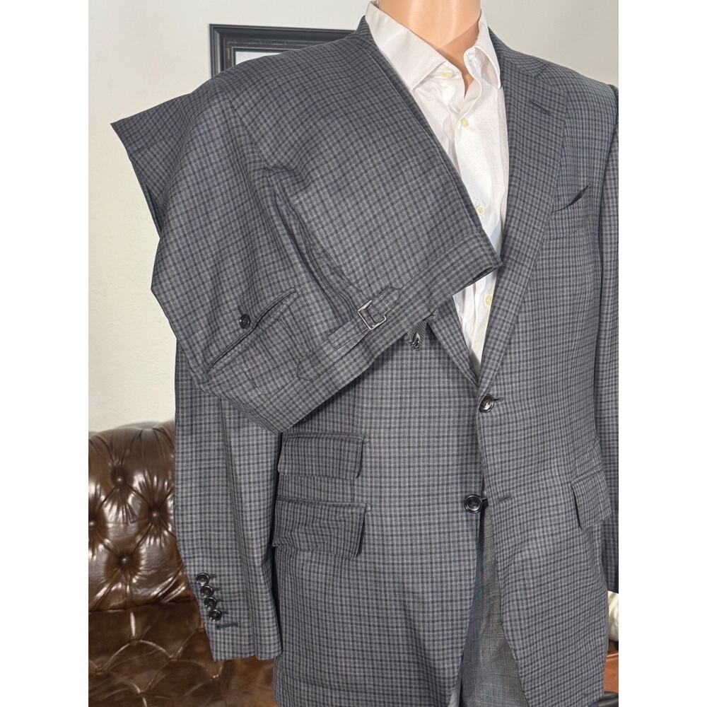 Tom Ford Wool Silk Houndstooth 2Pc Suit 52IT 42R US Notch Lapel Men's EUC Gray - Picture 10 of 10